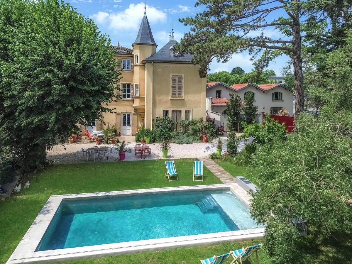 Aux Tourelles 1888 - Tres Proche Lyon Bed and Breakfast Tassin-la-Demi-Lune Exteriör bild